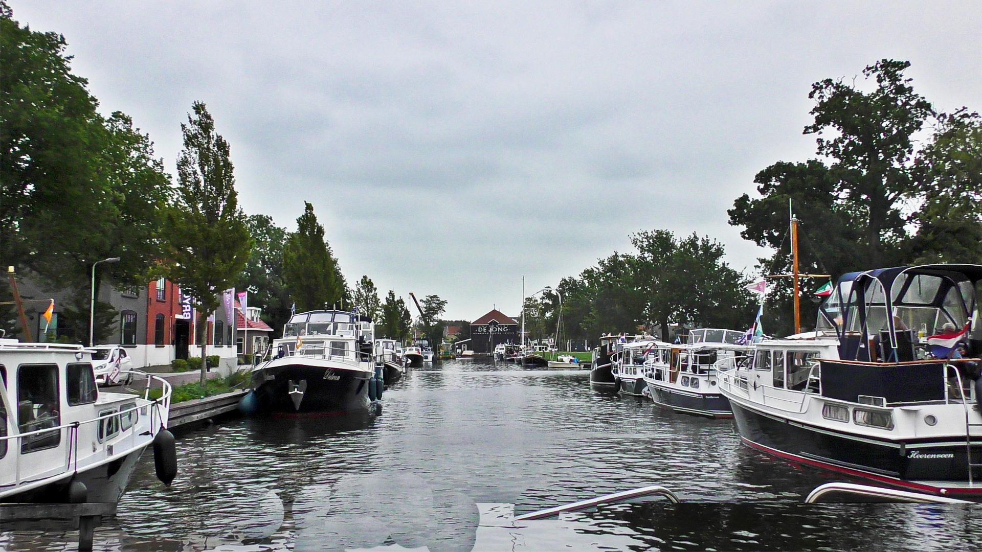 Aanleggen in Joure Varen met de Canicula